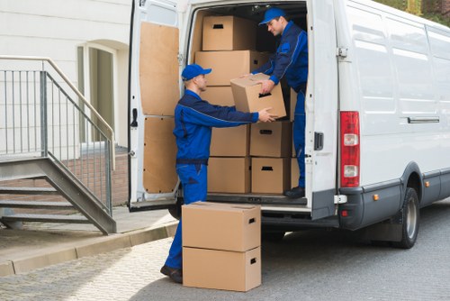 Removal van Barnet completing a smooth local relocation