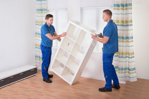 Packing and loading support for a move in Barnet
